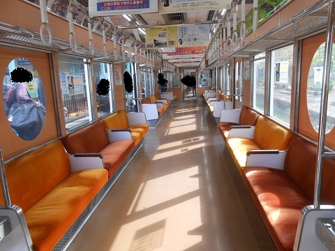 oth-train-565.jpg
