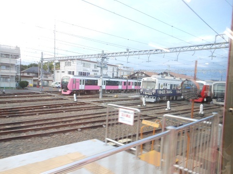 oth-train-657.jpg