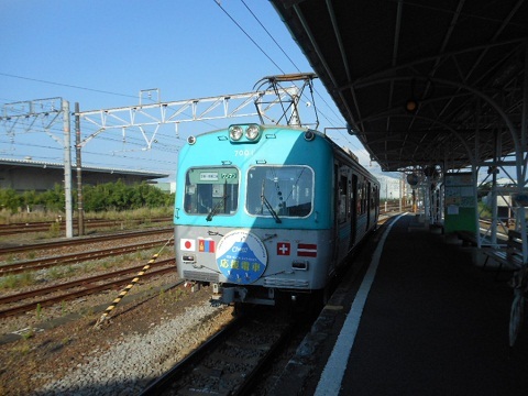 oth-train-665.jpg