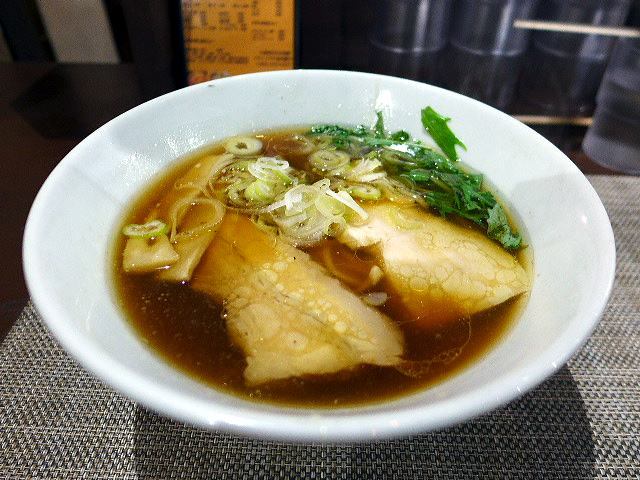 藤原製麺所＠０１鶏醤油ラーメン　１
