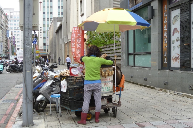 201310台湾‗27焼芋 (1)