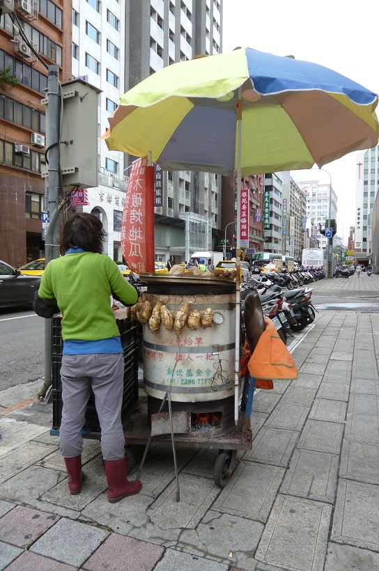 201310台湾‗27焼芋 (2)
