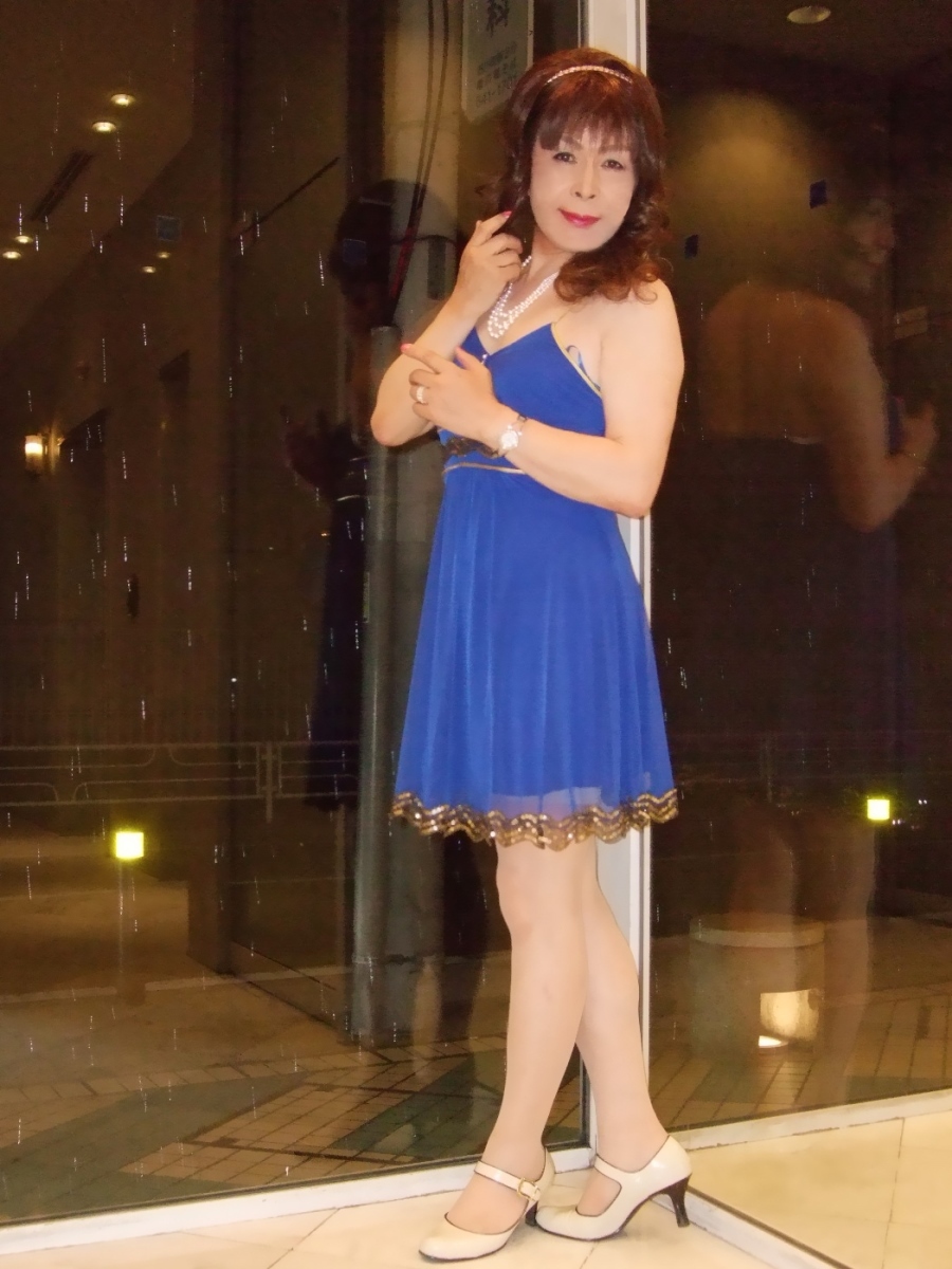 201118(青ショートドレス2008年6月)