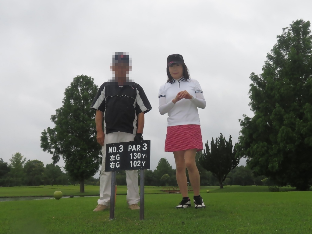 小雨の中でゴルフ(17)