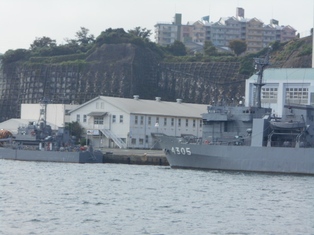 横須賀海軍軍需部衣糧倉庫 (1)