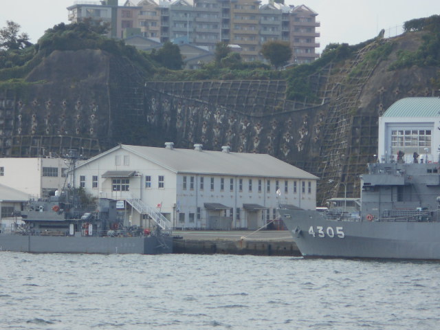 横須賀海軍軍需部衣糧倉庫 (2)