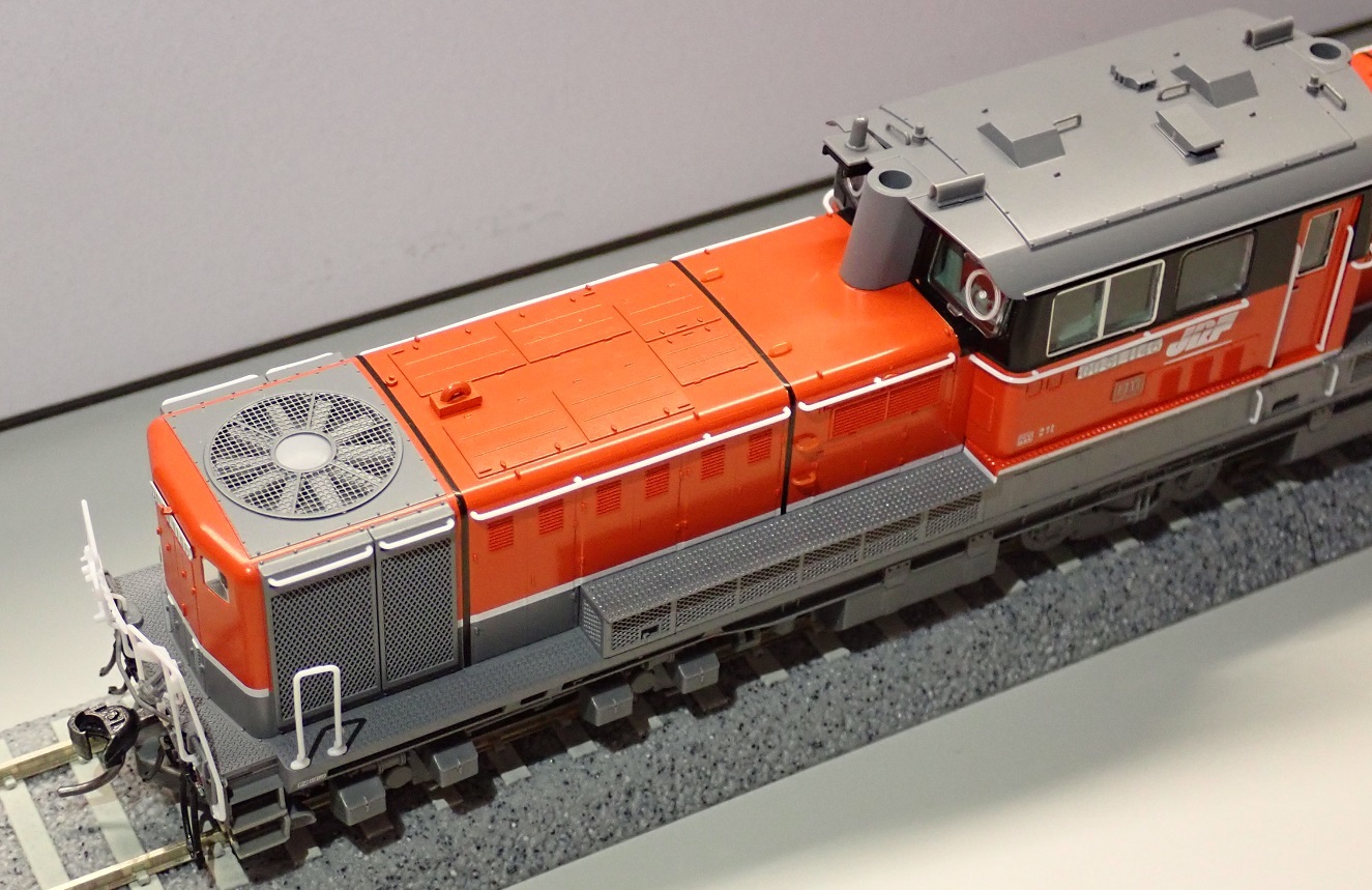 プラモデル TOMIX HOゲージ DD51-1000形 寒地型・JR貨物新更新車 HO-207 鉄道模型 ディーゼル機関車 おもちゃ：ポッチ