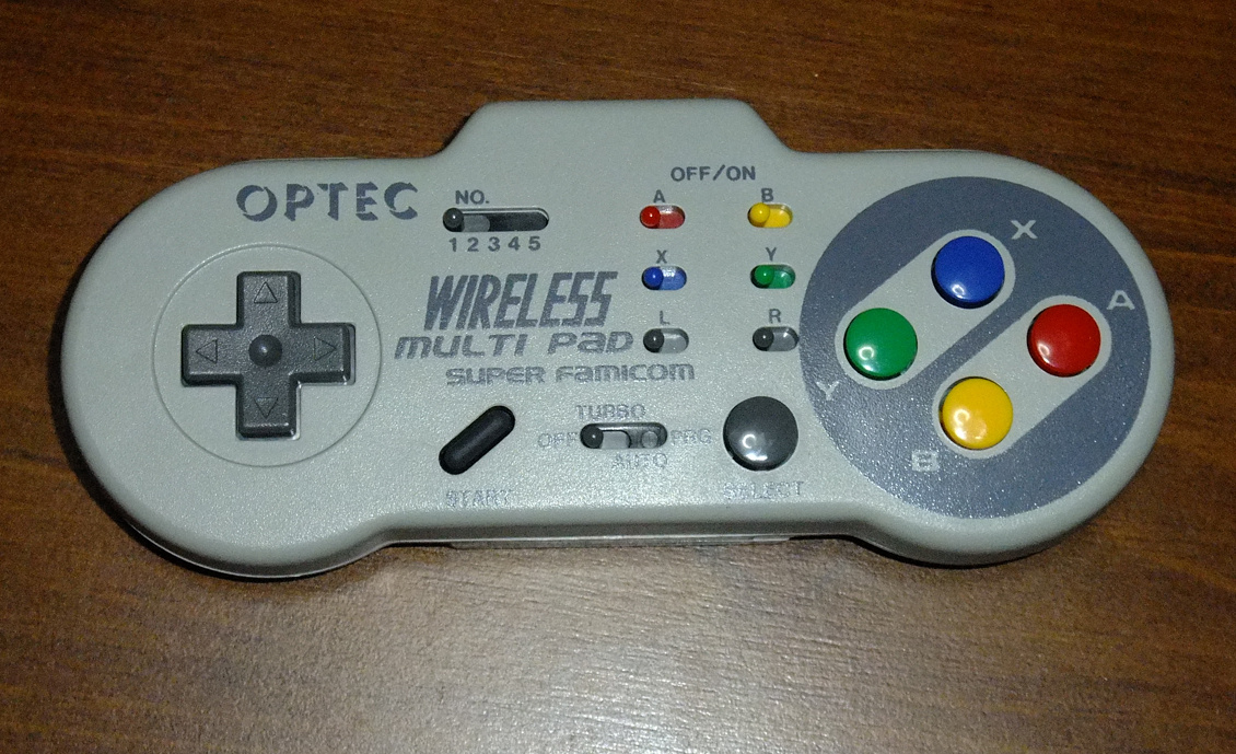 夜明け前の 「OPTEC Wireless Multi Pad」 SFCワイヤレスゲーム