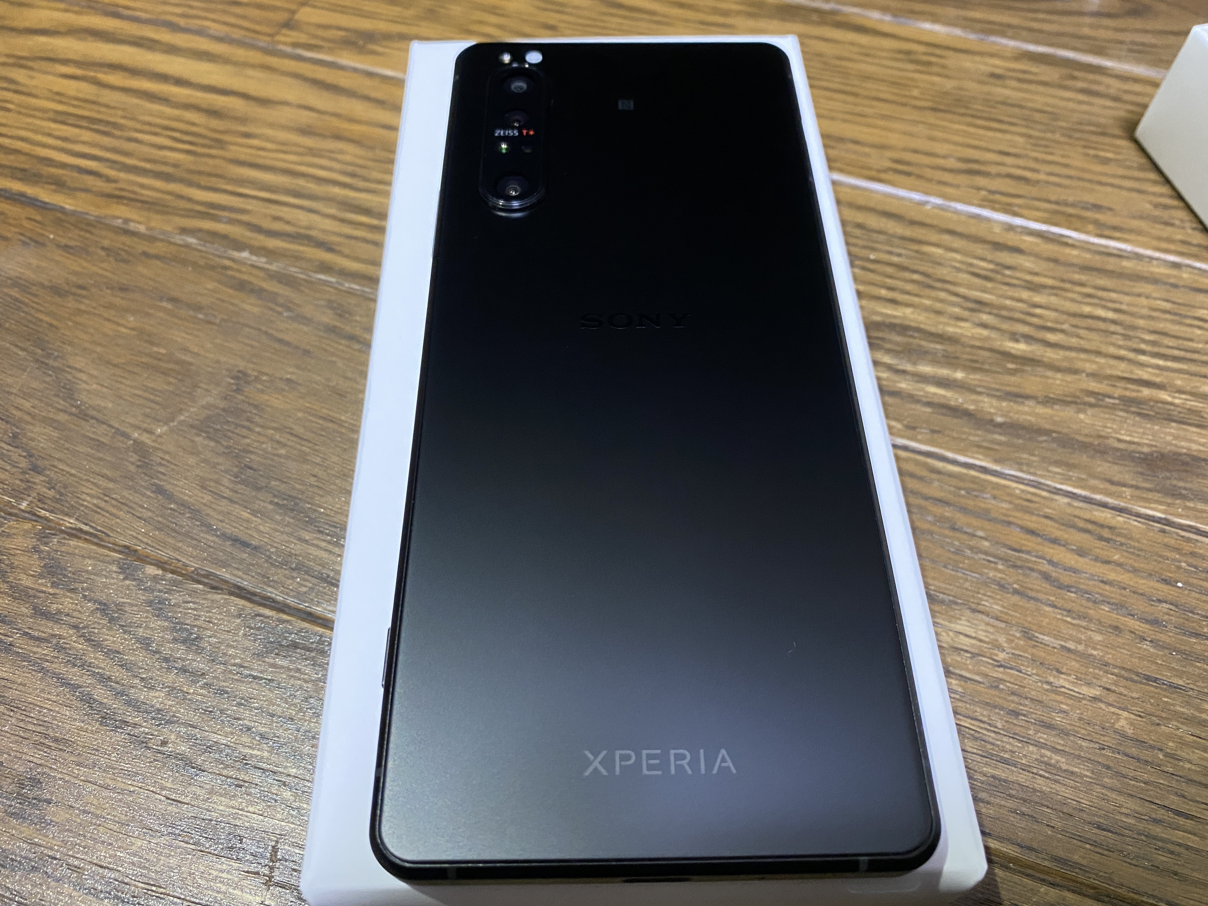 Xperia 1 II SIMフリー版を購入！ | Misao`s Room 積みゲー.V-Twin