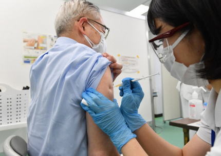 東京新聞 ワクチン 逆張り 同調圧力