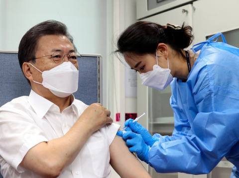 K防疫 ワクチン 韓国 試験 模試