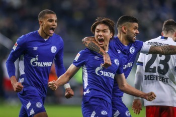 Hamburger SV 1-[1] Schalke - Ko Itakura goal