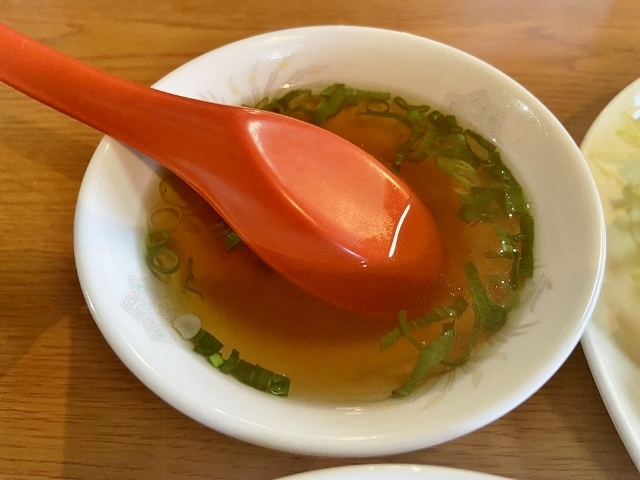 香蘭　トンカツセット　スープ